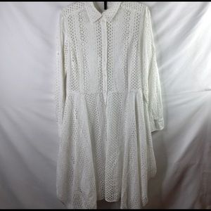Beautiful eyelet off white dress…great for an all white party.